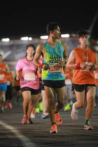 BIB: 25826, 28509
                            <button type="button" onclick="openModal(14076805)" class="btn btn-primary btn-sm float-right btn-popup" data-toggle="modal" data-target=".modal-high-quality">
                        <i class="fas fa-shopping-cart"></i> Add to Cart
                    </button>
                                            <button type="button" onclick="isThisMe(14076805, true)" class="btn btn-success btn-sm float-right btn-popup btn-isme hidden" data-toggle="tooltip" data-placement="bottom" title="นี่คือรูปของคุณใช่ไหม คลิกที่นี่เพื่อเอาเข้าอัลบั้ม">
                        <i class="fas fa-plus"></i> Add to album
                    </button>
                    <button type="button" onclick="isThisMe(14076805, false)" class="btn btn-warning btn-sm float-right btn-popup btn-isnotme hidden">
                        <i class="fas fa-ban"></i> Remove from album
                    </button>