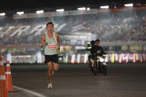 BIB: 26446
                            <button type="button" onclick="openModal(14034697)" class="btn btn-primary btn-sm float-right btn-popup" data-toggle="modal" data-target=".modal-high-quality">
                        <i class="fas fa-shopping-cart"></i> Add to Cart
                    </button>
                                            <button type="button" onclick="isThisMe(14034697, true)" class="btn btn-success btn-sm float-right btn-popup btn-isme hidden" data-toggle="tooltip" data-placement="bottom" title="นี่คือรูปของคุณใช่ไหม คลิกที่นี่เพื่อเอาเข้าอัลบั้ม">
                        <i class="fas fa-plus"></i> Add to album
                    </button>
                    <button type="button" onclick="isThisMe(14034697, false)" class="btn btn-warning btn-sm float-right btn-popup btn-isnotme hidden">
                        <i class="fas fa-ban"></i> Remove from album
                    </button>