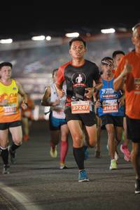 BIB: 26922, 27247, 21494
                            <button type="button" onclick="openModal(14042838)" class="btn btn-primary btn-sm float-right btn-popup" data-toggle="modal" data-target=".modal-high-quality">
                        <i class="fas fa-shopping-cart"></i> Add to Cart
                    </button>
                                            <button type="button" onclick="isThisMe(14042838, true)" class="btn btn-success btn-sm float-right btn-popup btn-isme hidden" data-toggle="tooltip" data-placement="bottom" title="นี่คือรูปของคุณใช่ไหม คลิกที่นี่เพื่อเอาเข้าอัลบั้ม">
                        <i class="fas fa-plus"></i> Add to album
                    </button>
                    <button type="button" onclick="isThisMe(14042838, false)" class="btn btn-warning btn-sm float-right btn-popup btn-isnotme hidden">
                        <i class="fas fa-ban"></i> Remove from album
                    </button>