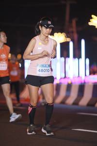 BIB: 840, 48010
                            <button type="button" onclick="openModal(13956897)" class="btn btn-primary btn-sm float-right btn-popup" data-toggle="modal" data-target=".modal-high-quality">
                        <i class="fas fa-shopping-cart"></i> Add to Cart
                    </button>
                                            <button type="button" onclick="isThisMe(13956897, true)" class="btn btn-success btn-sm float-right btn-popup btn-isme hidden" data-toggle="tooltip" data-placement="bottom" title="นี่คือรูปของคุณใช่ไหม คลิกที่นี่เพื่อเอาเข้าอัลบั้ม">
                        <i class="fas fa-plus"></i> Add to album
                    </button>
                    <button type="button" onclick="isThisMe(13956897, false)" class="btn btn-warning btn-sm float-right btn-popup btn-isnotme hidden">
                        <i class="fas fa-ban"></i> Remove from album
                    </button>