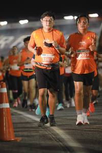 BIB: 25029, 25817
                            <button type="button" onclick="openModal(14107279)" class="btn btn-primary btn-sm float-right btn-popup" data-toggle="modal" data-target=".modal-high-quality">
                        <i class="fas fa-shopping-cart"></i> Add to Cart
                    </button>
                                            <button type="button" onclick="isThisMe(14107279, true)" class="btn btn-success btn-sm float-right btn-popup btn-isme hidden" data-toggle="tooltip" data-placement="bottom" title="นี่คือรูปของคุณใช่ไหม คลิกที่นี่เพื่อเอาเข้าอัลบั้ม">
                        <i class="fas fa-plus"></i> Add to album
                    </button>
                    <button type="button" onclick="isThisMe(14107279, false)" class="btn btn-warning btn-sm float-right btn-popup btn-isnotme hidden">
                        <i class="fas fa-ban"></i> Remove from album
                    </button>