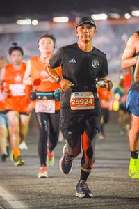 BIB: 25924, 27912
                            <button type="button" onclick="openModal(15854391)" class="btn btn-primary btn-sm float-right btn-popup" data-toggle="modal" data-target=".modal-high-quality">
                        <i class="fas fa-shopping-cart"></i> Add to Cart
                    </button>
                                            <button type="button" onclick="isThisMe(15854391, true)" class="btn btn-success btn-sm float-right btn-popup btn-isme hidden" data-toggle="tooltip" data-placement="bottom" title="นี่คือรูปของคุณใช่ไหม คลิกที่นี่เพื่อเอาเข้าอัลบั้ม">
                        <i class="fas fa-plus"></i> Add to album
                    </button>
                    <button type="button" onclick="isThisMe(15854391, false)" class="btn btn-warning btn-sm float-right btn-popup btn-isnotme hidden">
                        <i class="fas fa-ban"></i> Remove from album
                    </button>