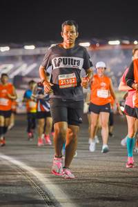 BIB: 21382
                            <button type="button" onclick="openModal(15854371)" class="btn btn-primary btn-sm float-right btn-popup" data-toggle="modal" data-target=".modal-high-quality">
                        <i class="fas fa-shopping-cart"></i> Add to Cart
                    </button>
                                            <button type="button" onclick="isThisMe(15854371, true)" class="btn btn-success btn-sm float-right btn-popup btn-isme hidden" data-toggle="tooltip" data-placement="bottom" title="นี่คือรูปของคุณใช่ไหม คลิกที่นี่เพื่อเอาเข้าอัลบั้ม">
                        <i class="fas fa-plus"></i> Add to album
                    </button>
                    <button type="button" onclick="isThisMe(15854371, false)" class="btn btn-warning btn-sm float-right btn-popup btn-isnotme hidden">
                        <i class="fas fa-ban"></i> Remove from album
                    </button>