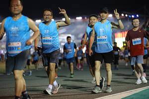 BIB: 13400, 10127, 13975, 10701
                            <button type="button" onclick="openModal(14185722)" class="btn btn-primary btn-sm float-right btn-popup" data-toggle="modal" data-target=".modal-high-quality">
                        <i class="fas fa-shopping-cart"></i> Add to Cart
                    </button>
                                            <button type="button" onclick="isThisMe(14185722, true)" class="btn btn-success btn-sm float-right btn-popup btn-isme hidden" data-toggle="tooltip" data-placement="bottom" title="นี่คือรูปของคุณใช่ไหม คลิกที่นี่เพื่อเอาเข้าอัลบั้ม">
                        <i class="fas fa-plus"></i> Add to album
                    </button>
                    <button type="button" onclick="isThisMe(14185722, false)" class="btn btn-warning btn-sm float-right btn-popup btn-isnotme hidden">
                        <i class="fas fa-ban"></i> Remove from album
                    </button>