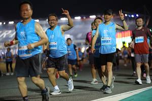 BIB: 3400, 10127, 10701, 1397
                            <button type="button" onclick="openModal(14186007)" class="btn btn-primary btn-sm float-right btn-popup" data-toggle="modal" data-target=".modal-high-quality">
                        <i class="fas fa-shopping-cart"></i> Add to Cart
                    </button>
                                            <button type="button" onclick="isThisMe(14186007, true)" class="btn btn-success btn-sm float-right btn-popup btn-isme hidden" data-toggle="tooltip" data-placement="bottom" title="นี่คือรูปของคุณใช่ไหม คลิกที่นี่เพื่อเอาเข้าอัลบั้ม">
                        <i class="fas fa-plus"></i> Add to album
                    </button>
                    <button type="button" onclick="isThisMe(14186007, false)" class="btn btn-warning btn-sm float-right btn-popup btn-isnotme hidden">
                        <i class="fas fa-ban"></i> Remove from album
                    </button>