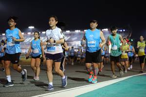 BIB: 13246, 96332
                            <button type="button" onclick="openModal(14165493)" class="btn btn-primary btn-sm float-right btn-popup" data-toggle="modal" data-target=".modal-high-quality">
                        <i class="fas fa-shopping-cart"></i> Add to Cart
                    </button>
                                            <button type="button" onclick="isThisMe(14165493, true)" class="btn btn-success btn-sm float-right btn-popup btn-isme hidden" data-toggle="tooltip" data-placement="bottom" title="นี่คือรูปของคุณใช่ไหม คลิกที่นี่เพื่อเอาเข้าอัลบั้ม">
                        <i class="fas fa-plus"></i> Add to album
                    </button>
                    <button type="button" onclick="isThisMe(14165493, false)" class="btn btn-warning btn-sm float-right btn-popup btn-isnotme hidden">
                        <i class="fas fa-ban"></i> Remove from album
                    </button>