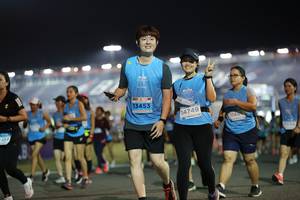 BIB: 13453, 14749, 454, 1148, 514
                            <button type="button" onclick="openModal(14190901)" class="btn btn-primary btn-sm float-right btn-popup" data-toggle="modal" data-target=".modal-high-quality">
                        <i class="fas fa-shopping-cart"></i> Add to Cart
                    </button>
                                            <button type="button" onclick="isThisMe(14190901, true)" class="btn btn-success btn-sm float-right btn-popup btn-isme hidden" data-toggle="tooltip" data-placement="bottom" title="นี่คือรูปของคุณใช่ไหม คลิกที่นี่เพื่อเอาเข้าอัลบั้ม">
                        <i class="fas fa-plus"></i> Add to album
                    </button>
                    <button type="button" onclick="isThisMe(14190901, false)" class="btn btn-warning btn-sm float-right btn-popup btn-isnotme hidden">
                        <i class="fas fa-ban"></i> Remove from album
                    </button>