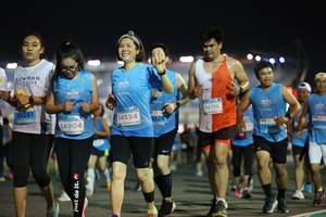 BIB: 10281, 14116, 14554, 328, 14904, 13680, 1010
                            <button type="button" onclick="openModal(14176437)" class="btn btn-primary btn-sm float-right btn-popup" data-toggle="modal" data-target=".modal-high-quality">
                        <i class="fas fa-shopping-cart"></i> Add to Cart
                    </button>
                                            <button type="button" onclick="isThisMe(14176437, true)" class="btn btn-success btn-sm float-right btn-popup btn-isme hidden" data-toggle="tooltip" data-placement="bottom" title="นี่คือรูปของคุณใช่ไหม คลิกที่นี่เพื่อเอาเข้าอัลบั้ม">
                        <i class="fas fa-plus"></i> Add to album
                    </button>
                    <button type="button" onclick="isThisMe(14176437, false)" class="btn btn-warning btn-sm float-right btn-popup btn-isnotme hidden">
                        <i class="fas fa-ban"></i> Remove from album
                    </button>