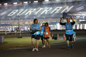 BIB: 3052
                            <button type="button" onclick="openModal(14251261)" class="btn btn-primary btn-sm float-right btn-popup" data-toggle="modal" data-target=".modal-high-quality">
                        <i class="fas fa-shopping-cart"></i> Add to Cart
                    </button>
                                            <button type="button" onclick="isThisMe(14251261, true)" class="btn btn-success btn-sm float-right btn-popup btn-isme hidden" data-toggle="tooltip" data-placement="bottom" title="นี่คือรูปของคุณใช่ไหม คลิกที่นี่เพื่อเอาเข้าอัลบั้ม">
                        <i class="fas fa-plus"></i> Add to album
                    </button>
                    <button type="button" onclick="isThisMe(14251261, false)" class="btn btn-warning btn-sm float-right btn-popup btn-isnotme hidden">
                        <i class="fas fa-ban"></i> Remove from album
                    </button>
