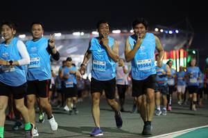 BIB: 5567, 95579, 95564
                            <button type="button" onclick="openModal(14176166)" class="btn btn-primary btn-sm float-right btn-popup" data-toggle="modal" data-target=".modal-high-quality">
                        <i class="fas fa-shopping-cart"></i> Add to Cart
                    </button>
                                            <button type="button" onclick="isThisMe(14176166, true)" class="btn btn-success btn-sm float-right btn-popup btn-isme hidden" data-toggle="tooltip" data-placement="bottom" title="นี่คือรูปของคุณใช่ไหม คลิกที่นี่เพื่อเอาเข้าอัลบั้ม">
                        <i class="fas fa-plus"></i> Add to album
                    </button>
                    <button type="button" onclick="isThisMe(14176166, false)" class="btn btn-warning btn-sm float-right btn-popup btn-isnotme hidden">
                        <i class="fas fa-ban"></i> Remove from album
                    </button>