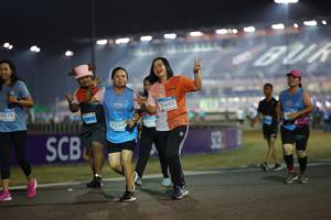 BIB: 15379, 11403, 11294
                            <button type="button" onclick="openModal(14237693)" class="btn btn-primary btn-sm float-right btn-popup" data-toggle="modal" data-target=".modal-high-quality">
                        <i class="fas fa-shopping-cart"></i> Add to Cart
                    </button>
                                            <button type="button" onclick="isThisMe(14237693, true)" class="btn btn-success btn-sm float-right btn-popup btn-isme hidden" data-toggle="tooltip" data-placement="bottom" title="นี่คือรูปของคุณใช่ไหม คลิกที่นี่เพื่อเอาเข้าอัลบั้ม">
                        <i class="fas fa-plus"></i> Add to album
                    </button>
                    <button type="button" onclick="isThisMe(14237693, false)" class="btn btn-warning btn-sm float-right btn-popup btn-isnotme hidden">
                        <i class="fas fa-ban"></i> Remove from album
                    </button>