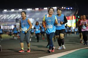 BIB: 999, 1562, 1156
                            <button type="button" onclick="openModal(14185118)" class="btn btn-primary btn-sm float-right btn-popup" data-toggle="modal" data-target=".modal-high-quality">
                        <i class="fas fa-shopping-cart"></i> Add to Cart
                    </button>
                                            <button type="button" onclick="isThisMe(14185118, true)" class="btn btn-success btn-sm float-right btn-popup btn-isme hidden" data-toggle="tooltip" data-placement="bottom" title="นี่คือรูปของคุณใช่ไหม คลิกที่นี่เพื่อเอาเข้าอัลบั้ม">
                        <i class="fas fa-plus"></i> Add to album
                    </button>
                    <button type="button" onclick="isThisMe(14185118, false)" class="btn btn-warning btn-sm float-right btn-popup btn-isnotme hidden">
                        <i class="fas fa-ban"></i> Remove from album
                    </button>
