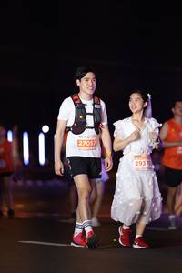 BIB: 27057, 29370
                            <button type="button" onclick="openModal(14333844)" class="btn btn-primary btn-sm float-right btn-popup" data-toggle="modal" data-target=".modal-high-quality">
                        <i class="fas fa-shopping-cart"></i> Add to Cart
                    </button>
                                            <button type="button" onclick="isThisMe(14333844, true)" class="btn btn-success btn-sm float-right btn-popup btn-isme hidden" data-toggle="tooltip" data-placement="bottom" title="นี่คือรูปของคุณใช่ไหม คลิกที่นี่เพื่อเอาเข้าอัลบั้ม">
                        <i class="fas fa-plus"></i> Add to album
                    </button>
                    <button type="button" onclick="isThisMe(14333844, false)" class="btn btn-warning btn-sm float-right btn-popup btn-isnotme hidden">
                        <i class="fas fa-ban"></i> Remove from album
                    </button>