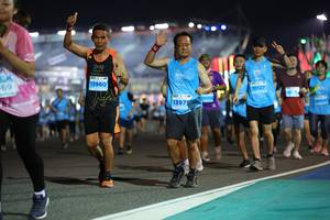 BIB: 13960, 10127, 13975
                            <button type="button" onclick="openModal(14185569)" class="btn btn-primary btn-sm float-right btn-popup" data-toggle="modal" data-target=".modal-high-quality">
                        <i class="fas fa-shopping-cart"></i> Add to Cart
                    </button>
                                            <button type="button" onclick="isThisMe(14185569, true)" class="btn btn-success btn-sm float-right btn-popup btn-isme hidden" data-toggle="tooltip" data-placement="bottom" title="นี่คือรูปของคุณใช่ไหม คลิกที่นี่เพื่อเอาเข้าอัลบั้ม">
                        <i class="fas fa-plus"></i> Add to album
                    </button>
                    <button type="button" onclick="isThisMe(14185569, false)" class="btn btn-warning btn-sm float-right btn-popup btn-isnotme hidden">
                        <i class="fas fa-ban"></i> Remove from album
                    </button>
