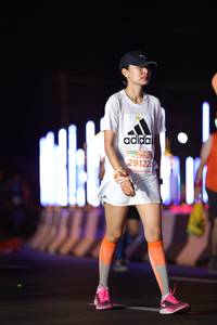 BIB: 29122
                            <button type="button" onclick="openModal(14336376)" class="btn btn-primary btn-sm float-right btn-popup" data-toggle="modal" data-target=".modal-high-quality">
                        <i class="fas fa-shopping-cart"></i> Add to Cart
                    </button>
                                            <button type="button" onclick="isThisMe(14336376, true)" class="btn btn-success btn-sm float-right btn-popup btn-isme hidden" data-toggle="tooltip" data-placement="bottom" title="นี่คือรูปของคุณใช่ไหม คลิกที่นี่เพื่อเอาเข้าอัลบั้ม">
                        <i class="fas fa-plus"></i> Add to album
                    </button>
                    <button type="button" onclick="isThisMe(14336376, false)" class="btn btn-warning btn-sm float-right btn-popup btn-isnotme hidden">
                        <i class="fas fa-ban"></i> Remove from album
                    </button>