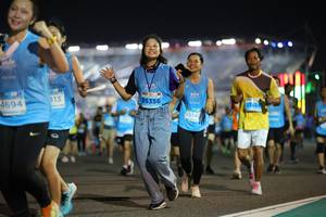 BIB: 95356, 132, 4694, 1514
                            <button type="button" onclick="openModal(14175282)" class="btn btn-primary btn-sm float-right btn-popup" data-toggle="modal" data-target=".modal-high-quality">
                        <i class="fas fa-shopping-cart"></i> Add to Cart
                    </button>
                                            <button type="button" onclick="isThisMe(14175282, true)" class="btn btn-success btn-sm float-right btn-popup btn-isme hidden" data-toggle="tooltip" data-placement="bottom" title="นี่คือรูปของคุณใช่ไหม คลิกที่นี่เพื่อเอาเข้าอัลบั้ม">
                        <i class="fas fa-plus"></i> Add to album
                    </button>
                    <button type="button" onclick="isThisMe(14175282, false)" class="btn btn-warning btn-sm float-right btn-popup btn-isnotme hidden">
                        <i class="fas fa-ban"></i> Remove from album
                    </button>