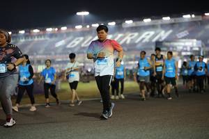 BIB: 74113
                            <button type="button" onclick="openModal(14234928)" class="btn btn-primary btn-sm float-right btn-popup" data-toggle="modal" data-target=".modal-high-quality">
                        <i class="fas fa-shopping-cart"></i> Add to Cart
                    </button>
                                            <button type="button" onclick="isThisMe(14234928, true)" class="btn btn-success btn-sm float-right btn-popup btn-isme hidden" data-toggle="tooltip" data-placement="bottom" title="นี่คือรูปของคุณใช่ไหม คลิกที่นี่เพื่อเอาเข้าอัลบั้ม">
                        <i class="fas fa-plus"></i> Add to album
                    </button>
                    <button type="button" onclick="isThisMe(14234928, false)" class="btn btn-warning btn-sm float-right btn-popup btn-isnotme hidden">
                        <i class="fas fa-ban"></i> Remove from album
                    </button>