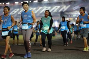 BIB: 74125, 84109, 53091, 74105
                            <button type="button" onclick="openModal(14238727)" class="btn btn-primary btn-sm float-right btn-popup" data-toggle="modal" data-target=".modal-high-quality">
                        <i class="fas fa-shopping-cart"></i> Add to Cart
                    </button>
                                            <button type="button" onclick="isThisMe(14238727, true)" class="btn btn-success btn-sm float-right btn-popup btn-isme hidden" data-toggle="tooltip" data-placement="bottom" title="นี่คือรูปของคุณใช่ไหม คลิกที่นี่เพื่อเอาเข้าอัลบั้ม">
                        <i class="fas fa-plus"></i> Add to album
                    </button>
                    <button type="button" onclick="isThisMe(14238727, false)" class="btn btn-warning btn-sm float-right btn-popup btn-isnotme hidden">
                        <i class="fas fa-ban"></i> Remove from album
                    </button>