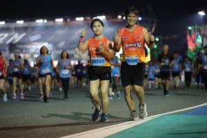 BIB: 5486, 95533
                            <button type="button" onclick="openModal(14189254)" class="btn btn-primary btn-sm float-right btn-popup" data-toggle="modal" data-target=".modal-high-quality">
                        <i class="fas fa-shopping-cart"></i> Add to Cart
                    </button>
                                            <button type="button" onclick="isThisMe(14189254, true)" class="btn btn-success btn-sm float-right btn-popup btn-isme hidden" data-toggle="tooltip" data-placement="bottom" title="นี่คือรูปของคุณใช่ไหม คลิกที่นี่เพื่อเอาเข้าอัลบั้ม">
                        <i class="fas fa-plus"></i> Add to album
                    </button>
                    <button type="button" onclick="isThisMe(14189254, false)" class="btn btn-warning btn-sm float-right btn-popup btn-isnotme hidden">
                        <i class="fas fa-ban"></i> Remove from album
                    </button>