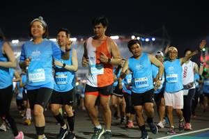 BIB: 141, 14554, 13328, 10108, 13680
                            <button type="button" onclick="openModal(14176487)" class="btn btn-primary btn-sm float-right btn-popup" data-toggle="modal" data-target=".modal-high-quality">
                        <i class="fas fa-shopping-cart"></i> Add to Cart
                    </button>
                                            <button type="button" onclick="isThisMe(14176487, true)" class="btn btn-success btn-sm float-right btn-popup btn-isme hidden" data-toggle="tooltip" data-placement="bottom" title="นี่คือรูปของคุณใช่ไหม คลิกที่นี่เพื่อเอาเข้าอัลบั้ม">
                        <i class="fas fa-plus"></i> Add to album
                    </button>
                    <button type="button" onclick="isThisMe(14176487, false)" class="btn btn-warning btn-sm float-right btn-popup btn-isnotme hidden">
                        <i class="fas fa-ban"></i> Remove from album
                    </button>
