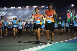 BIB: 95486, 95533
                            <button type="button" onclick="openModal(14189174)" class="btn btn-primary btn-sm float-right btn-popup" data-toggle="modal" data-target=".modal-high-quality">
                        <i class="fas fa-shopping-cart"></i> Add to Cart
                    </button>
                                            <button type="button" onclick="isThisMe(14189174, true)" class="btn btn-success btn-sm float-right btn-popup btn-isme hidden" data-toggle="tooltip" data-placement="bottom" title="นี่คือรูปของคุณใช่ไหม คลิกที่นี่เพื่อเอาเข้าอัลบั้ม">
                        <i class="fas fa-plus"></i> Add to album
                    </button>
                    <button type="button" onclick="isThisMe(14189174, false)" class="btn btn-warning btn-sm float-right btn-popup btn-isnotme hidden">
                        <i class="fas fa-ban"></i> Remove from album
                    </button>
