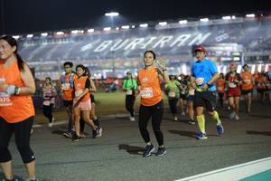 BIB: 27839
                            <button type="button" onclick="openModal(14526637)" class="btn btn-primary btn-sm float-right btn-popup" data-toggle="modal" data-target=".modal-high-quality">
                        <i class="fas fa-shopping-cart"></i> Add to Cart
                    </button>
                                            <button type="button" onclick="isThisMe(14526637, true)" class="btn btn-success btn-sm float-right btn-popup btn-isme hidden" data-toggle="tooltip" data-placement="bottom" title="นี่คือรูปของคุณใช่ไหม คลิกที่นี่เพื่อเอาเข้าอัลบั้ม">
                        <i class="fas fa-plus"></i> Add to album
                    </button>
                    <button type="button" onclick="isThisMe(14526637, false)" class="btn btn-warning btn-sm float-right btn-popup btn-isnotme hidden">
                        <i class="fas fa-ban"></i> Remove from album
                    </button>