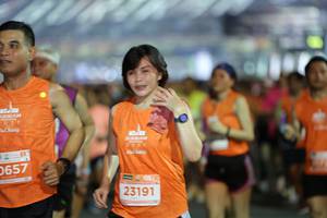 BIB: 021, 202, 0657, 23191
                            <button type="button" onclick="openModal(14386690)" class="btn btn-primary btn-sm float-right btn-popup" data-toggle="modal" data-target=".modal-high-quality">
                        <i class="fas fa-shopping-cart"></i> Add to Cart
                    </button>
                                            <button type="button" onclick="isThisMe(14386690, true)" class="btn btn-success btn-sm float-right btn-popup btn-isme hidden" data-toggle="tooltip" data-placement="bottom" title="นี่คือรูปของคุณใช่ไหม คลิกที่นี่เพื่อเอาเข้าอัลบั้ม">
                        <i class="fas fa-plus"></i> Add to album
                    </button>
                    <button type="button" onclick="isThisMe(14386690, false)" class="btn btn-warning btn-sm float-right btn-popup btn-isnotme hidden">
                        <i class="fas fa-ban"></i> Remove from album
                    </button>