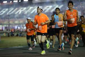 BIB: 456, 20453, 092
                            <button type="button" onclick="openModal(14528610)" class="btn btn-primary btn-sm float-right btn-popup" data-toggle="modal" data-target=".modal-high-quality">
                        <i class="fas fa-shopping-cart"></i> Add to Cart
                    </button>
                                            <button type="button" onclick="isThisMe(14528610, true)" class="btn btn-success btn-sm float-right btn-popup btn-isme hidden" data-toggle="tooltip" data-placement="bottom" title="นี่คือรูปของคุณใช่ไหม คลิกที่นี่เพื่อเอาเข้าอัลบั้ม">
                        <i class="fas fa-plus"></i> Add to album
                    </button>
                    <button type="button" onclick="isThisMe(14528610, false)" class="btn btn-warning btn-sm float-right btn-popup btn-isnotme hidden">
                        <i class="fas fa-ban"></i> Remove from album
                    </button>