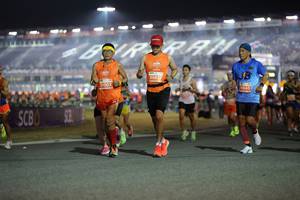 BIB: 20827, 21003, 5045
                            <button type="button" onclick="openModal(14550878)" class="btn btn-primary btn-sm float-right btn-popup" data-toggle="modal" data-target=".modal-high-quality">
                        <i class="fas fa-shopping-cart"></i> Add to Cart
                    </button>
                                            <button type="button" onclick="isThisMe(14550878, true)" class="btn btn-success btn-sm float-right btn-popup btn-isme hidden" data-toggle="tooltip" data-placement="bottom" title="นี่คือรูปของคุณใช่ไหม คลิกที่นี่เพื่อเอาเข้าอัลบั้ม">
                        <i class="fas fa-plus"></i> Add to album
                    </button>
                    <button type="button" onclick="isThisMe(14550878, false)" class="btn btn-warning btn-sm float-right btn-popup btn-isnotme hidden">
                        <i class="fas fa-ban"></i> Remove from album
                    </button>