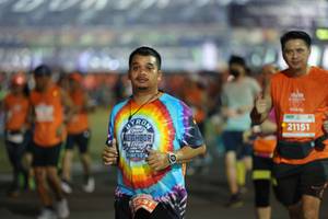 BIB: 21151, 557
                            <button type="button" onclick="openModal(14641620)" class="btn btn-primary btn-sm float-right btn-popup" data-toggle="modal" data-target=".modal-high-quality">
                        <i class="fas fa-shopping-cart"></i> Add to Cart
                    </button>
                                            <button type="button" onclick="isThisMe(14641620, true)" class="btn btn-success btn-sm float-right btn-popup btn-isme hidden" data-toggle="tooltip" data-placement="bottom" title="นี่คือรูปของคุณใช่ไหม คลิกที่นี่เพื่อเอาเข้าอัลบั้ม">
                        <i class="fas fa-plus"></i> Add to album
                    </button>
                    <button type="button" onclick="isThisMe(14641620, false)" class="btn btn-warning btn-sm float-right btn-popup btn-isnotme hidden">
                        <i class="fas fa-ban"></i> Remove from album
                    </button>