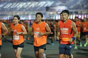 BIB: 21147, 2586, 28486
                            <button type="button" onclick="openModal(14392898)" class="btn btn-primary btn-sm float-right btn-popup" data-toggle="modal" data-target=".modal-high-quality">
                        <i class="fas fa-shopping-cart"></i> Add to Cart
                    </button>
                                            <button type="button" onclick="isThisMe(14392898, true)" class="btn btn-success btn-sm float-right btn-popup btn-isme hidden" data-toggle="tooltip" data-placement="bottom" title="นี่คือรูปของคุณใช่ไหม คลิกที่นี่เพื่อเอาเข้าอัลบั้ม">
                        <i class="fas fa-plus"></i> Add to album
                    </button>
                    <button type="button" onclick="isThisMe(14392898, false)" class="btn btn-warning btn-sm float-right btn-popup btn-isnotme hidden">
                        <i class="fas fa-ban"></i> Remove from album
                    </button>