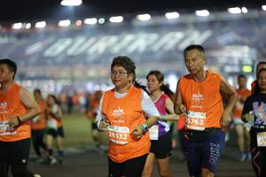 BIB: 2011, 25763, 21535, 26532
                            <button type="button" onclick="openModal(14419882)" class="btn btn-primary btn-sm float-right btn-popup" data-toggle="modal" data-target=".modal-high-quality">
                        <i class="fas fa-shopping-cart"></i> Add to Cart
                    </button>
                                            <button type="button" onclick="isThisMe(14419882, true)" class="btn btn-success btn-sm float-right btn-popup btn-isme hidden" data-toggle="tooltip" data-placement="bottom" title="นี่คือรูปของคุณใช่ไหม คลิกที่นี่เพื่อเอาเข้าอัลบั้ม">
                        <i class="fas fa-plus"></i> Add to album
                    </button>
                    <button type="button" onclick="isThisMe(14419882, false)" class="btn btn-warning btn-sm float-right btn-popup btn-isnotme hidden">
                        <i class="fas fa-ban"></i> Remove from album
                    </button>