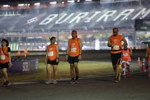 BIB: 24285, 25765
                            <button type="button" onclick="openModal(14557332)" class="btn btn-primary btn-sm float-right btn-popup" data-toggle="modal" data-target=".modal-high-quality">
                        <i class="fas fa-shopping-cart"></i> Add to Cart
                    </button>
                                            <button type="button" onclick="isThisMe(14557332, true)" class="btn btn-success btn-sm float-right btn-popup btn-isme hidden" data-toggle="tooltip" data-placement="bottom" title="นี่คือรูปของคุณใช่ไหม คลิกที่นี่เพื่อเอาเข้าอัลบั้ม">
                        <i class="fas fa-plus"></i> Add to album
                    </button>
                    <button type="button" onclick="isThisMe(14557332, false)" class="btn btn-warning btn-sm float-right btn-popup btn-isnotme hidden">
                        <i class="fas fa-ban"></i> Remove from album
                    </button>