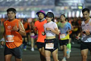 BIB: 0131, 28263
                            <button type="button" onclick="openModal(14655310)" class="btn btn-primary btn-sm float-right btn-popup" data-toggle="modal" data-target=".modal-high-quality">
                        <i class="fas fa-shopping-cart"></i> Add to Cart
                    </button>
                                            <button type="button" onclick="isThisMe(14655310, true)" class="btn btn-success btn-sm float-right btn-popup btn-isme hidden" data-toggle="tooltip" data-placement="bottom" title="นี่คือรูปของคุณใช่ไหม คลิกที่นี่เพื่อเอาเข้าอัลบั้ม">
                        <i class="fas fa-plus"></i> Add to album
                    </button>
                    <button type="button" onclick="isThisMe(14655310, false)" class="btn btn-warning btn-sm float-right btn-popup btn-isnotme hidden">
                        <i class="fas fa-ban"></i> Remove from album
                    </button>