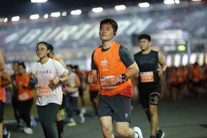 BIB: 2518, 29021
                            <button type="button" onclick="openModal(14509717)" class="btn btn-primary btn-sm float-right btn-popup" data-toggle="modal" data-target=".modal-high-quality">
                        <i class="fas fa-shopping-cart"></i> Add to Cart
                    </button>
                                            <button type="button" onclick="isThisMe(14509717, true)" class="btn btn-success btn-sm float-right btn-popup btn-isme hidden" data-toggle="tooltip" data-placement="bottom" title="นี่คือรูปของคุณใช่ไหม คลิกที่นี่เพื่อเอาเข้าอัลบั้ม">
                        <i class="fas fa-plus"></i> Add to album
                    </button>
                    <button type="button" onclick="isThisMe(14509717, false)" class="btn btn-warning btn-sm float-right btn-popup btn-isnotme hidden">
                        <i class="fas fa-ban"></i> Remove from album
                    </button>