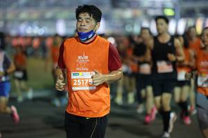 BIB: 202, 25175
                            <button type="button" onclick="openModal(14363122)" class="btn btn-primary btn-sm float-right btn-popup" data-toggle="modal" data-target=".modal-high-quality">
                        <i class="fas fa-shopping-cart"></i> Add to Cart
                    </button>
                                            <button type="button" onclick="isThisMe(14363122, true)" class="btn btn-success btn-sm float-right btn-popup btn-isme hidden" data-toggle="tooltip" data-placement="bottom" title="นี่คือรูปของคุณใช่ไหม คลิกที่นี่เพื่อเอาเข้าอัลบั้ม">
                        <i class="fas fa-plus"></i> Add to album
                    </button>
                    <button type="button" onclick="isThisMe(14363122, false)" class="btn btn-warning btn-sm float-right btn-popup btn-isnotme hidden">
                        <i class="fas fa-ban"></i> Remove from album
                    </button>