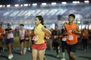 BIB: 8317, 28212
                            <button type="button" onclick="openModal(14418628)" class="btn btn-primary btn-sm float-right btn-popup" data-toggle="modal" data-target=".modal-high-quality">
                        <i class="fas fa-shopping-cart"></i> Add to Cart
                    </button>
                                            <button type="button" onclick="isThisMe(14418628, true)" class="btn btn-success btn-sm float-right btn-popup btn-isme hidden" data-toggle="tooltip" data-placement="bottom" title="นี่คือรูปของคุณใช่ไหม คลิกที่นี่เพื่อเอาเข้าอัลบั้ม">
                        <i class="fas fa-plus"></i> Add to album
                    </button>
                    <button type="button" onclick="isThisMe(14418628, false)" class="btn btn-warning btn-sm float-right btn-popup btn-isnotme hidden">
                        <i class="fas fa-ban"></i> Remove from album
                    </button>