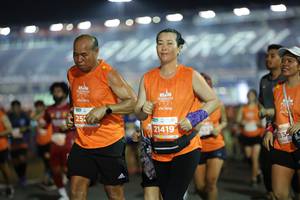 BIB: 251, 21419, 335
                            <button type="button" onclick="openModal(14497993)" class="btn btn-primary btn-sm float-right btn-popup" data-toggle="modal" data-target=".modal-high-quality">
                        <i class="fas fa-shopping-cart"></i> Add to Cart
                    </button>
                                            <button type="button" onclick="isThisMe(14497993, true)" class="btn btn-success btn-sm float-right btn-popup btn-isme hidden" data-toggle="tooltip" data-placement="bottom" title="นี่คือรูปของคุณใช่ไหม คลิกที่นี่เพื่อเอาเข้าอัลบั้ม">
                        <i class="fas fa-plus"></i> Add to album
                    </button>
                    <button type="button" onclick="isThisMe(14497993, false)" class="btn btn-warning btn-sm float-right btn-popup btn-isnotme hidden">
                        <i class="fas fa-ban"></i> Remove from album
                    </button>