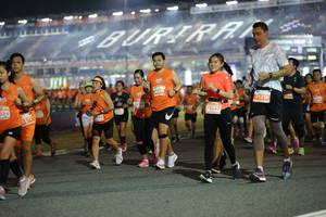 BIB: 73219, 73243
                            <button type="button" onclick="openModal(14484405)" class="btn btn-primary btn-sm float-right btn-popup" data-toggle="modal" data-target=".modal-high-quality">
                        <i class="fas fa-shopping-cart"></i> Add to Cart
                    </button>
                                            <button type="button" onclick="isThisMe(14484405, true)" class="btn btn-success btn-sm float-right btn-popup btn-isme hidden" data-toggle="tooltip" data-placement="bottom" title="นี่คือรูปของคุณใช่ไหม คลิกที่นี่เพื่อเอาเข้าอัลบั้ม">
                        <i class="fas fa-plus"></i> Add to album
                    </button>
                    <button type="button" onclick="isThisMe(14484405, false)" class="btn btn-warning btn-sm float-right btn-popup btn-isnotme hidden">
                        <i class="fas fa-ban"></i> Remove from album
                    </button>