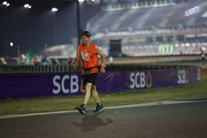 BIB: 272
                            <button type="button" onclick="openModal(14560054)" class="btn btn-primary btn-sm float-right btn-popup" data-toggle="modal" data-target=".modal-high-quality">
                        <i class="fas fa-shopping-cart"></i> Add to Cart
                    </button>
                                            <button type="button" onclick="isThisMe(14560054, true)" class="btn btn-success btn-sm float-right btn-popup btn-isme hidden" data-toggle="tooltip" data-placement="bottom" title="นี่คือรูปของคุณใช่ไหม คลิกที่นี่เพื่อเอาเข้าอัลบั้ม">
                        <i class="fas fa-plus"></i> Add to album
                    </button>
                    <button type="button" onclick="isThisMe(14560054, false)" class="btn btn-warning btn-sm float-right btn-popup btn-isnotme hidden">
                        <i class="fas fa-ban"></i> Remove from album
                    </button>