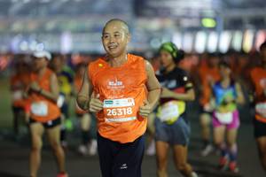 BIB: 26318
                            <button type="button" onclick="openModal(14642452)" class="btn btn-primary btn-sm float-right btn-popup" data-toggle="modal" data-target=".modal-high-quality">
                        <i class="fas fa-shopping-cart"></i> Add to Cart
                    </button>
                                            <button type="button" onclick="isThisMe(14642452, true)" class="btn btn-success btn-sm float-right btn-popup btn-isme hidden" data-toggle="tooltip" data-placement="bottom" title="นี่คือรูปของคุณใช่ไหม คลิกที่นี่เพื่อเอาเข้าอัลบั้ม">
                        <i class="fas fa-plus"></i> Add to album
                    </button>
                    <button type="button" onclick="isThisMe(14642452, false)" class="btn btn-warning btn-sm float-right btn-popup btn-isnotme hidden">
                        <i class="fas fa-ban"></i> Remove from album
                    </button>