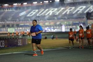 BIB: 22629
                            <button type="button" onclick="openModal(14553088)" class="btn btn-primary btn-sm float-right btn-popup" data-toggle="modal" data-target=".modal-high-quality">
                        <i class="fas fa-shopping-cart"></i> Add to Cart
                    </button>
                                            <button type="button" onclick="isThisMe(14553088, true)" class="btn btn-success btn-sm float-right btn-popup btn-isme hidden" data-toggle="tooltip" data-placement="bottom" title="นี่คือรูปของคุณใช่ไหม คลิกที่นี่เพื่อเอาเข้าอัลบั้ม">
                        <i class="fas fa-plus"></i> Add to album
                    </button>
                    <button type="button" onclick="isThisMe(14553088, false)" class="btn btn-warning btn-sm float-right btn-popup btn-isnotme hidden">
                        <i class="fas fa-ban"></i> Remove from album
                    </button>