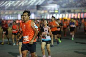 BIB: 22298
                            <button type="button" onclick="openModal(14620293)" class="btn btn-primary btn-sm float-right btn-popup" data-toggle="modal" data-target=".modal-high-quality">
                        <i class="fas fa-shopping-cart"></i> Add to Cart
                    </button>
                                            <button type="button" onclick="isThisMe(14620293, true)" class="btn btn-success btn-sm float-right btn-popup btn-isme hidden" data-toggle="tooltip" data-placement="bottom" title="นี่คือรูปของคุณใช่ไหม คลิกที่นี่เพื่อเอาเข้าอัลบั้ม">
                        <i class="fas fa-plus"></i> Add to album
                    </button>
                    <button type="button" onclick="isThisMe(14620293, false)" class="btn btn-warning btn-sm float-right btn-popup btn-isnotme hidden">
                        <i class="fas fa-ban"></i> Remove from album
                    </button>