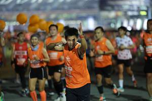 BIB: 2237, 5221
                            <button type="button" onclick="openModal(14624218)" class="btn btn-primary btn-sm float-right btn-popup" data-toggle="modal" data-target=".modal-high-quality">
                        <i class="fas fa-shopping-cart"></i> Add to Cart
                    </button>
                                            <button type="button" onclick="isThisMe(14624218, true)" class="btn btn-success btn-sm float-right btn-popup btn-isme hidden" data-toggle="tooltip" data-placement="bottom" title="นี่คือรูปของคุณใช่ไหม คลิกที่นี่เพื่อเอาเข้าอัลบั้ม">
                        <i class="fas fa-plus"></i> Add to album
                    </button>
                    <button type="button" onclick="isThisMe(14624218, false)" class="btn btn-warning btn-sm float-right btn-popup btn-isnotme hidden">
                        <i class="fas fa-ban"></i> Remove from album
                    </button>