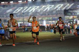 BIB: 217, 26632, 26495
                            <button type="button" onclick="openModal(14518605)" class="btn btn-primary btn-sm float-right btn-popup" data-toggle="modal" data-target=".modal-high-quality">
                        <i class="fas fa-shopping-cart"></i> Add to Cart
                    </button>
                                            <button type="button" onclick="isThisMe(14518605, true)" class="btn btn-success btn-sm float-right btn-popup btn-isme hidden" data-toggle="tooltip" data-placement="bottom" title="นี่คือรูปของคุณใช่ไหม คลิกที่นี่เพื่อเอาเข้าอัลบั้ม">
                        <i class="fas fa-plus"></i> Add to album
                    </button>
                    <button type="button" onclick="isThisMe(14518605, false)" class="btn btn-warning btn-sm float-right btn-popup btn-isnotme hidden">
                        <i class="fas fa-ban"></i> Remove from album
                    </button>