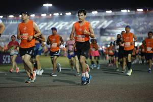 BIB: 25804
                            <button type="button" onclick="openModal(14601267)" class="btn btn-primary btn-sm float-right btn-popup" data-toggle="modal" data-target=".modal-high-quality">
                        <i class="fas fa-shopping-cart"></i> Add to Cart
                    </button>
                                            <button type="button" onclick="isThisMe(14601267, true)" class="btn btn-success btn-sm float-right btn-popup btn-isme hidden" data-toggle="tooltip" data-placement="bottom" title="นี่คือรูปของคุณใช่ไหม คลิกที่นี่เพื่อเอาเข้าอัลบั้ม">
                        <i class="fas fa-plus"></i> Add to album
                    </button>
                    <button type="button" onclick="isThisMe(14601267, false)" class="btn btn-warning btn-sm float-right btn-popup btn-isnotme hidden">
                        <i class="fas fa-ban"></i> Remove from album
                    </button>