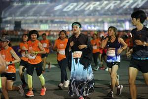 BIB: 29408, 20974
                            <button type="button" onclick="openModal(14398717)" class="btn btn-primary btn-sm float-right btn-popup" data-toggle="modal" data-target=".modal-high-quality">
                        <i class="fas fa-shopping-cart"></i> Add to Cart
                    </button>
                                            <button type="button" onclick="isThisMe(14398717, true)" class="btn btn-success btn-sm float-right btn-popup btn-isme hidden" data-toggle="tooltip" data-placement="bottom" title="นี่คือรูปของคุณใช่ไหม คลิกที่นี่เพื่อเอาเข้าอัลบั้ม">
                        <i class="fas fa-plus"></i> Add to album
                    </button>
                    <button type="button" onclick="isThisMe(14398717, false)" class="btn btn-warning btn-sm float-right btn-popup btn-isnotme hidden">
                        <i class="fas fa-ban"></i> Remove from album
                    </button>