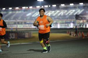 BIB: 25886
                            <button type="button" onclick="openModal(14568831)" class="btn btn-primary btn-sm float-right btn-popup" data-toggle="modal" data-target=".modal-high-quality">
                        <i class="fas fa-shopping-cart"></i> Add to Cart
                    </button>
                                            <button type="button" onclick="isThisMe(14568831, true)" class="btn btn-success btn-sm float-right btn-popup btn-isme hidden" data-toggle="tooltip" data-placement="bottom" title="นี่คือรูปของคุณใช่ไหม คลิกที่นี่เพื่อเอาเข้าอัลบั้ม">
                        <i class="fas fa-plus"></i> Add to album
                    </button>
                    <button type="button" onclick="isThisMe(14568831, false)" class="btn btn-warning btn-sm float-right btn-popup btn-isnotme hidden">
                        <i class="fas fa-ban"></i> Remove from album
                    </button>