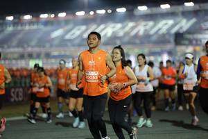 BIB: 20055
                            <button type="button" onclick="openModal(14470624)" class="btn btn-primary btn-sm float-right btn-popup" data-toggle="modal" data-target=".modal-high-quality">
                        <i class="fas fa-shopping-cart"></i> Add to Cart
                    </button>
                                            <button type="button" onclick="isThisMe(14470624, true)" class="btn btn-success btn-sm float-right btn-popup btn-isme hidden" data-toggle="tooltip" data-placement="bottom" title="นี่คือรูปของคุณใช่ไหม คลิกที่นี่เพื่อเอาเข้าอัลบั้ม">
                        <i class="fas fa-plus"></i> Add to album
                    </button>
                    <button type="button" onclick="isThisMe(14470624, false)" class="btn btn-warning btn-sm float-right btn-popup btn-isnotme hidden">
                        <i class="fas fa-ban"></i> Remove from album
                    </button>