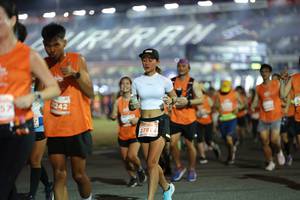 BIB: 242, 278
                            <button type="button" onclick="openModal(14465134)" class="btn btn-primary btn-sm float-right btn-popup" data-toggle="modal" data-target=".modal-high-quality">
                        <i class="fas fa-shopping-cart"></i> Add to Cart
                    </button>
                                            <button type="button" onclick="isThisMe(14465134, true)" class="btn btn-success btn-sm float-right btn-popup btn-isme hidden" data-toggle="tooltip" data-placement="bottom" title="นี่คือรูปของคุณใช่ไหม คลิกที่นี่เพื่อเอาเข้าอัลบั้ม">
                        <i class="fas fa-plus"></i> Add to album
                    </button>
                    <button type="button" onclick="isThisMe(14465134, false)" class="btn btn-warning btn-sm float-right btn-popup btn-isnotme hidden">
                        <i class="fas fa-ban"></i> Remove from album
                    </button>